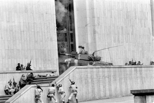 Photo of a Colombian military tank entering the Palace of Justice. Photo credit: Travis Bailey
